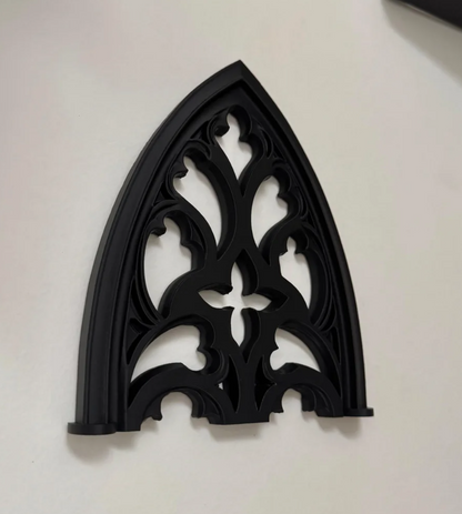 Gotycki panel ścienny czarny ornament arch dekoracyjny
