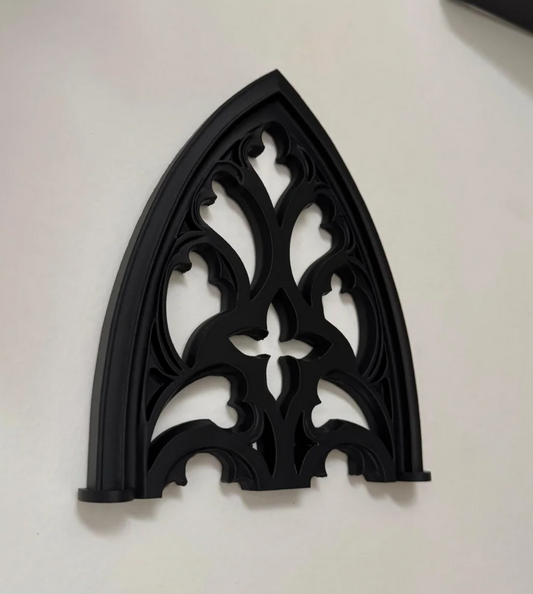Gotycki panel ścienny czarny ornament arch dekoracyjny